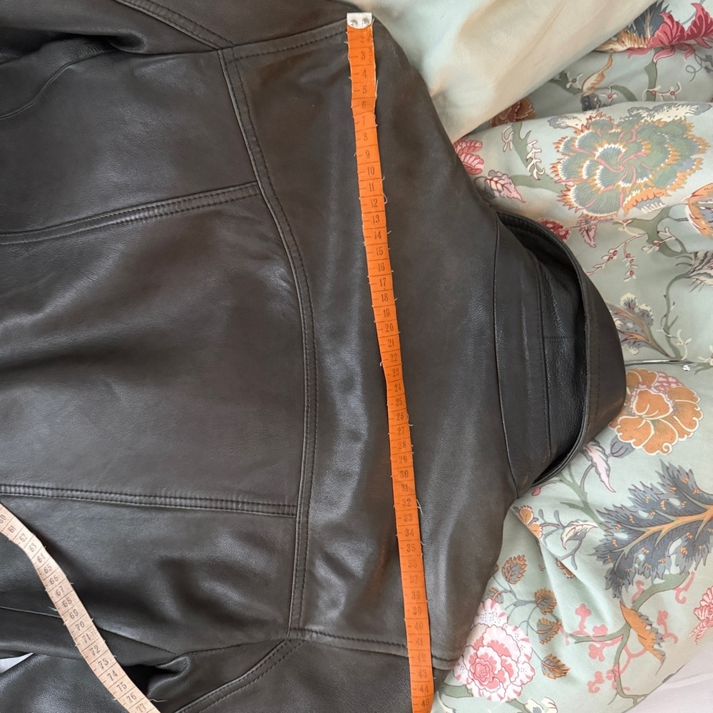 Leather Jacket - Picture 9 of 11